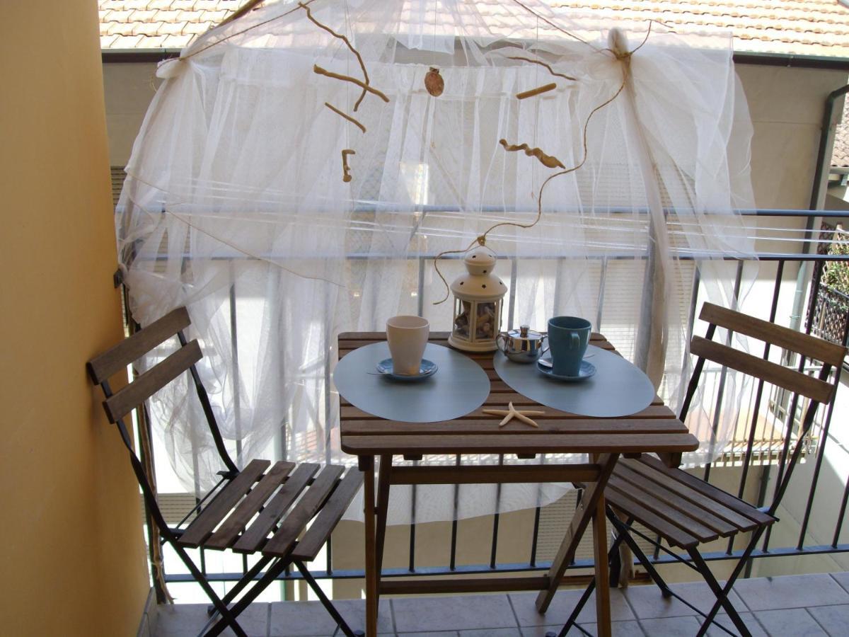 Voglia Di Mare... Holidays On The Beach Apartamento Porto SantʼElpidio Exterior foto